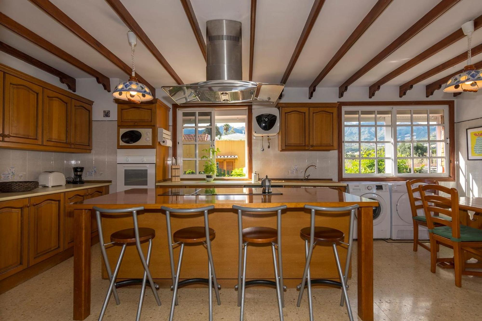 Almendros Holiday home *